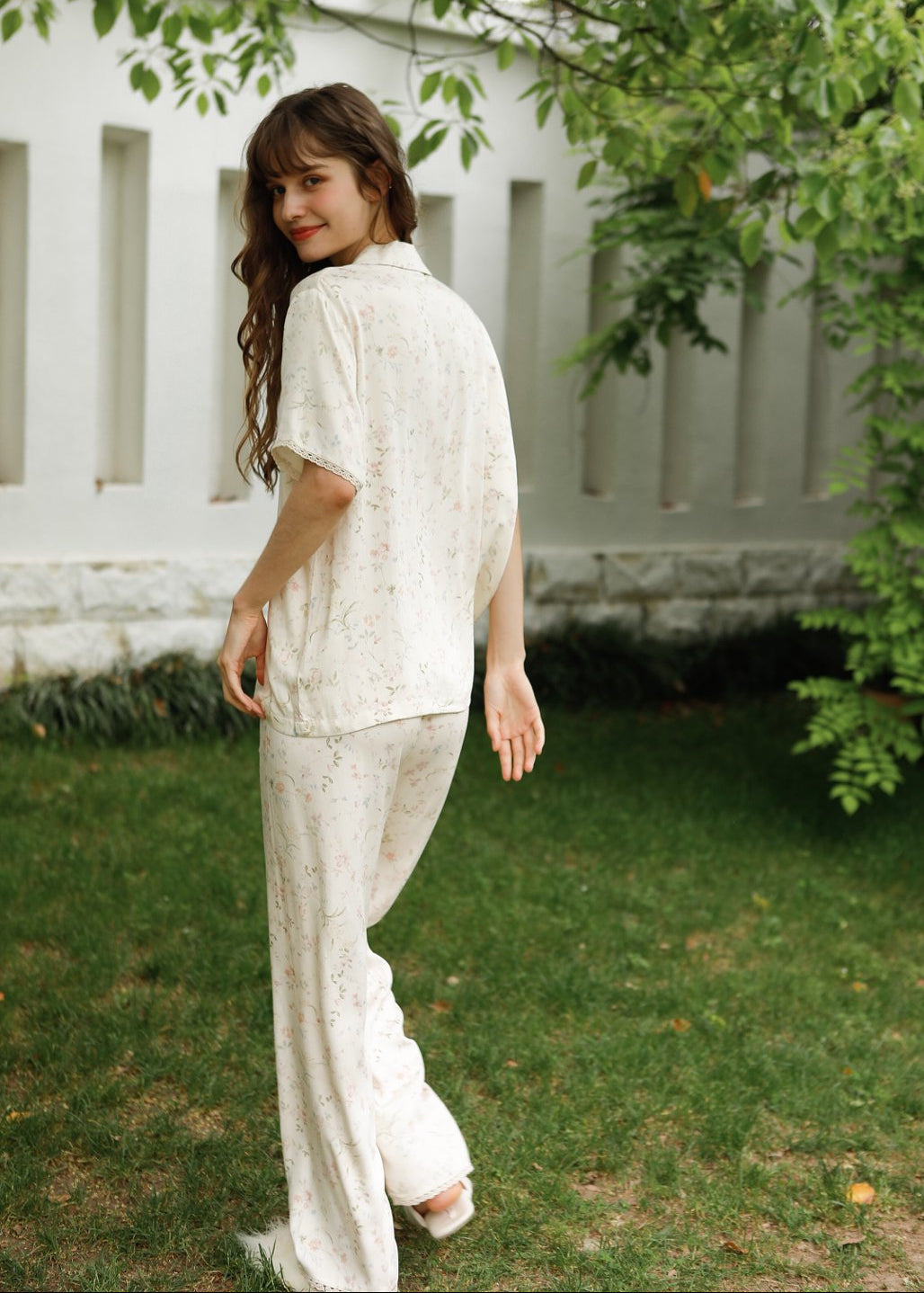 Bộ Pyjama Mặc Nhà Soft Beige Floral