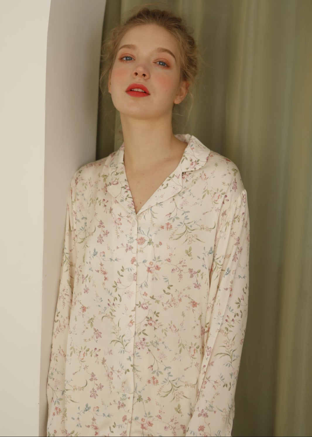 Bộ Pyjama Mặc Nhà Soft Beige Floral