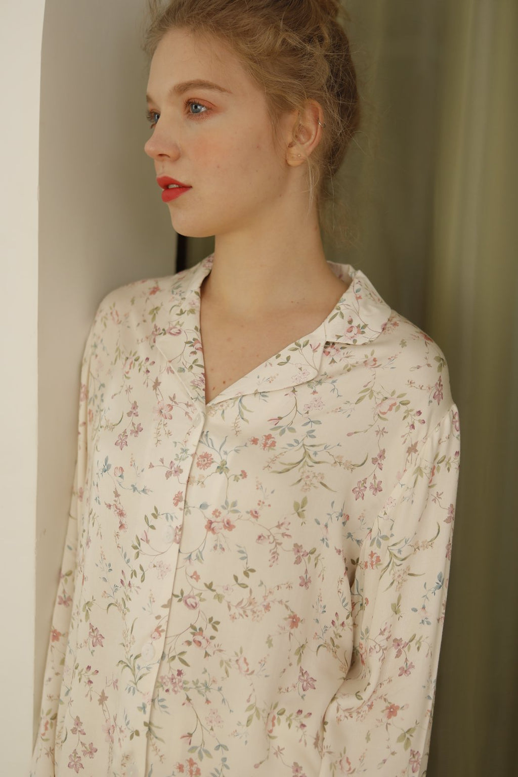 Bộ Pyjama Mặc Nhà Soft Beige Floral