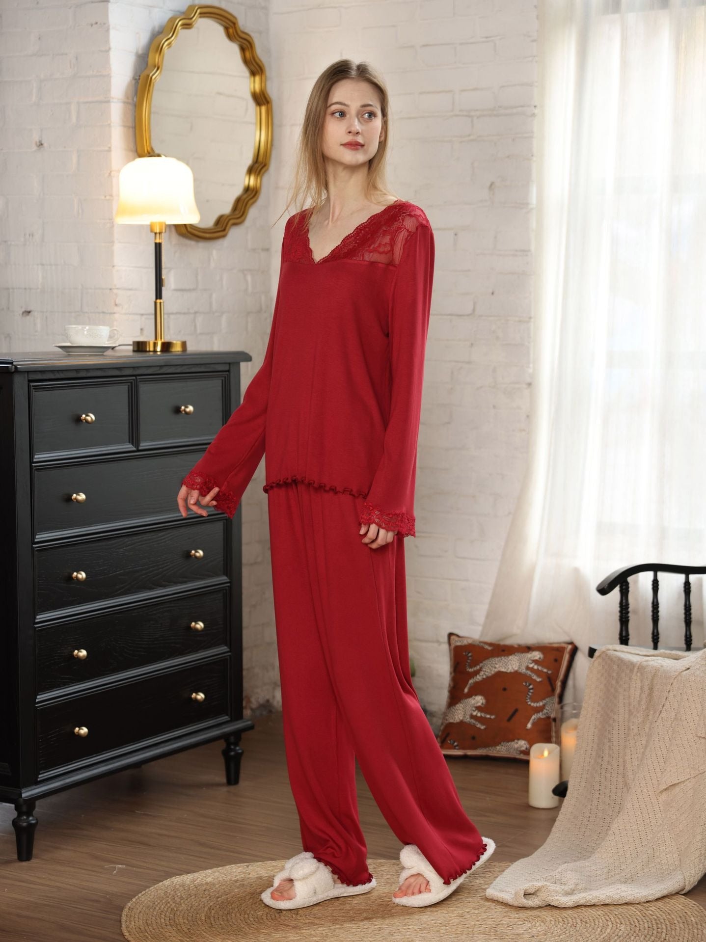 Bộ Mặc Nhà Claire Lounge Set