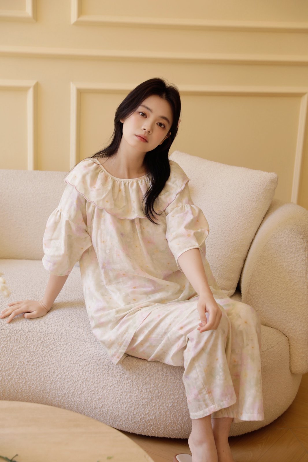 Bộ Mặc Nhà Pastel Ruffle Set